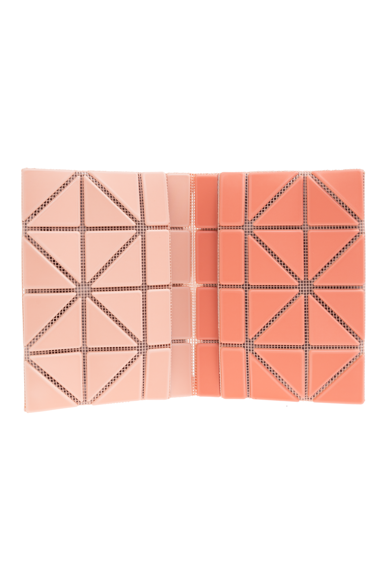 【限定】BAOBAO ISSEY MIYAKE CARD CASE MATTE CARD CASE MATTE – ISSEY MIYAKE ONLINE STORE
